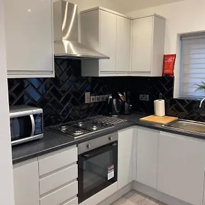  Apartment London Flat With Garden